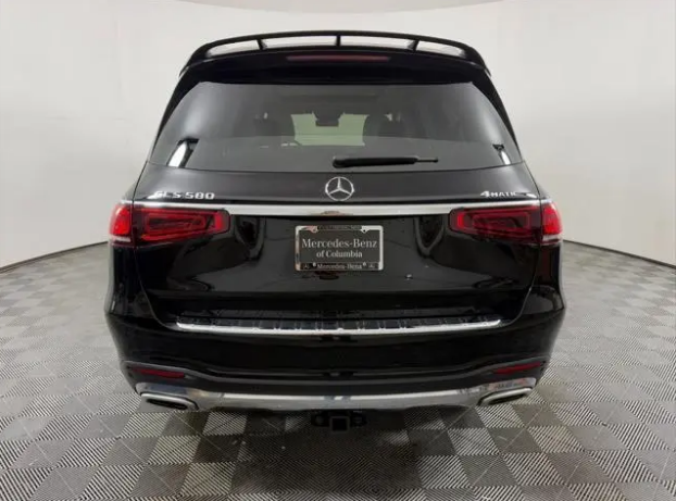 Mercedes-Benz GLS 580 4MATIC image 4