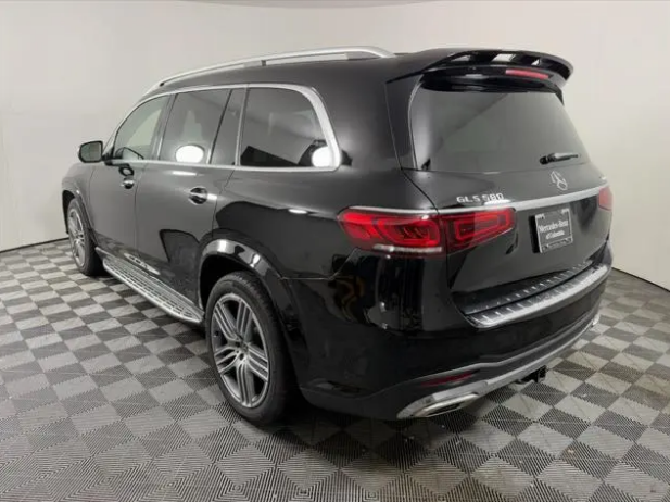 Mercedes-Benz GLS 580 4MATIC image 5