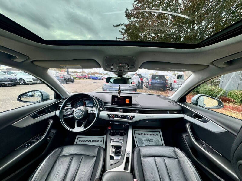 Audi A4 Premium Quattro image 16