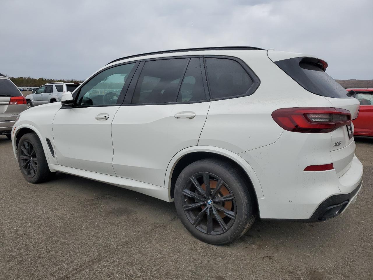 BMW X5 XDRIVE40I  image 2