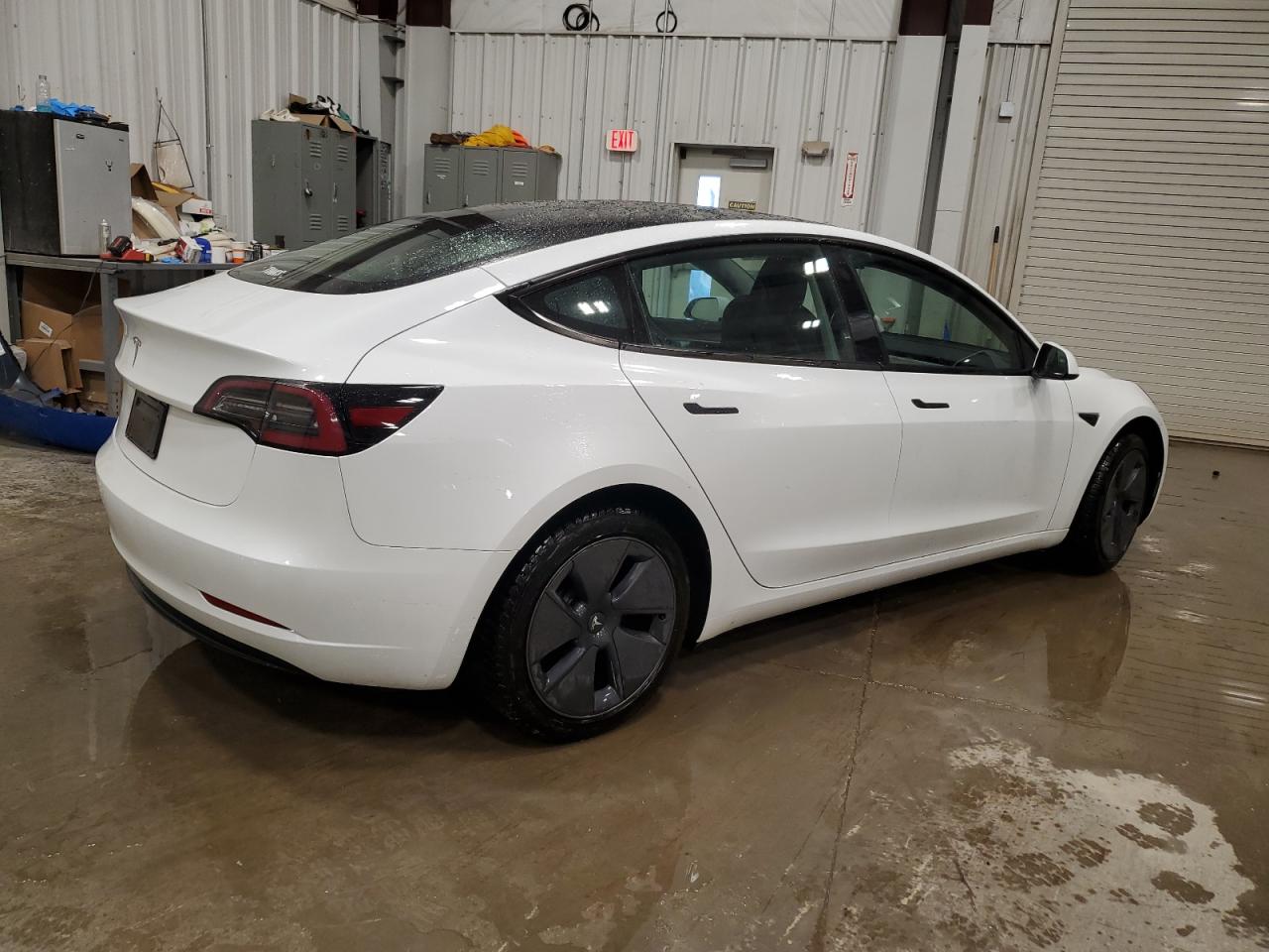 Tesla Model 3 image 3