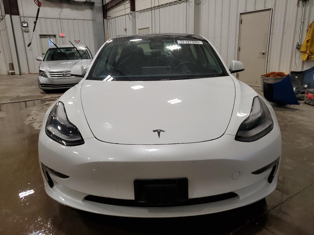 Tesla Model 3 image 5