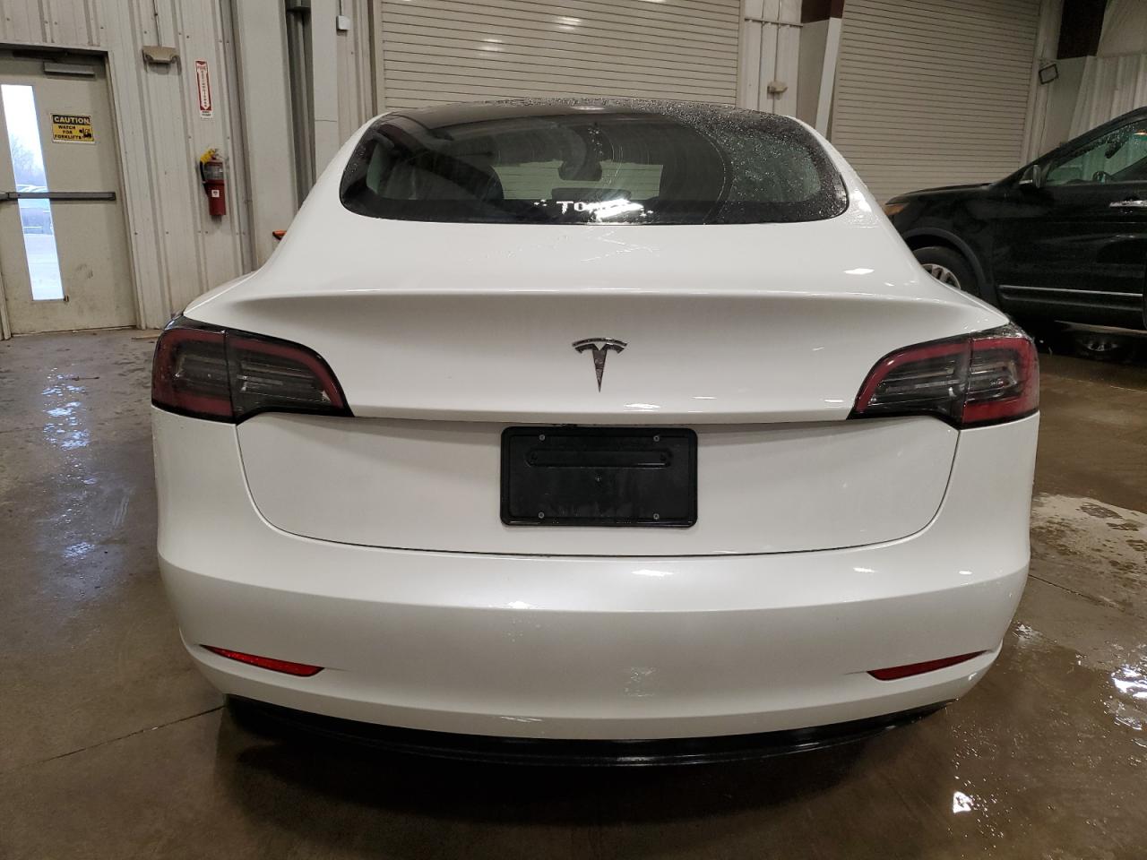 Tesla Model 3 image 6