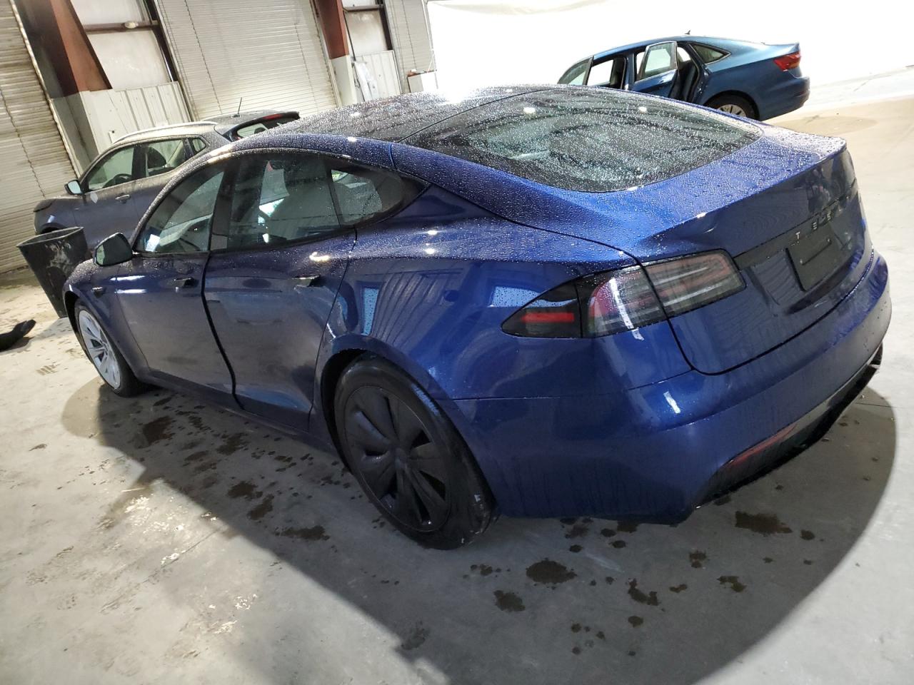 Tesla Model S image 4