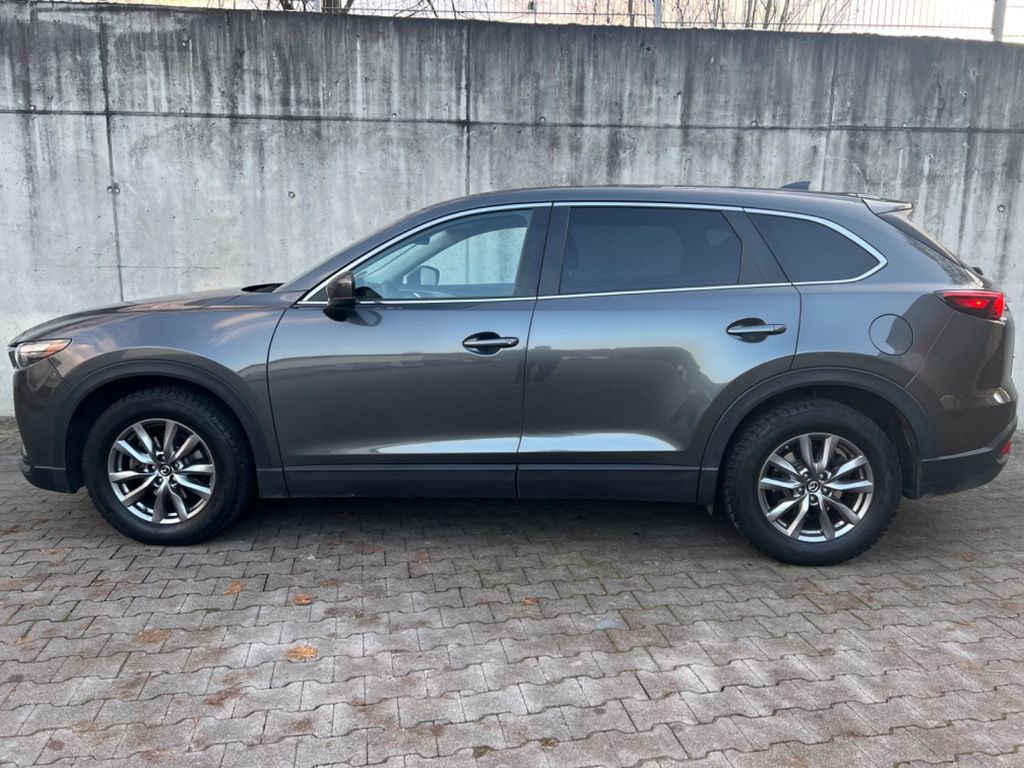 Mazda CX-9 image 2