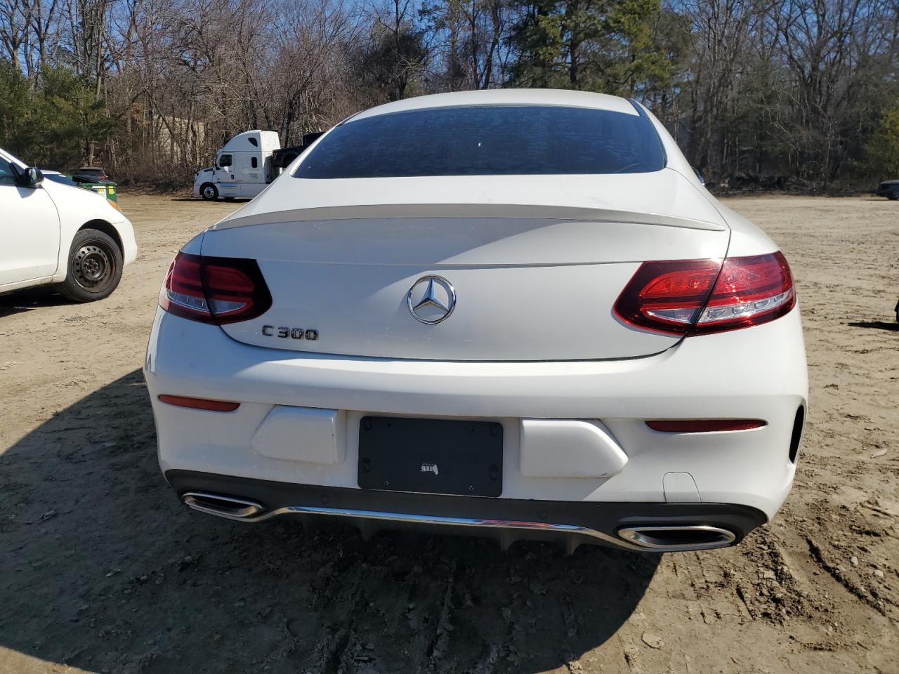 Mercedes-Benz C 300 image 6