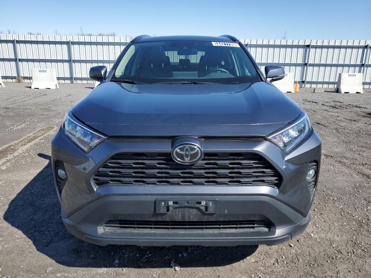 Toyota RAV4 image 5